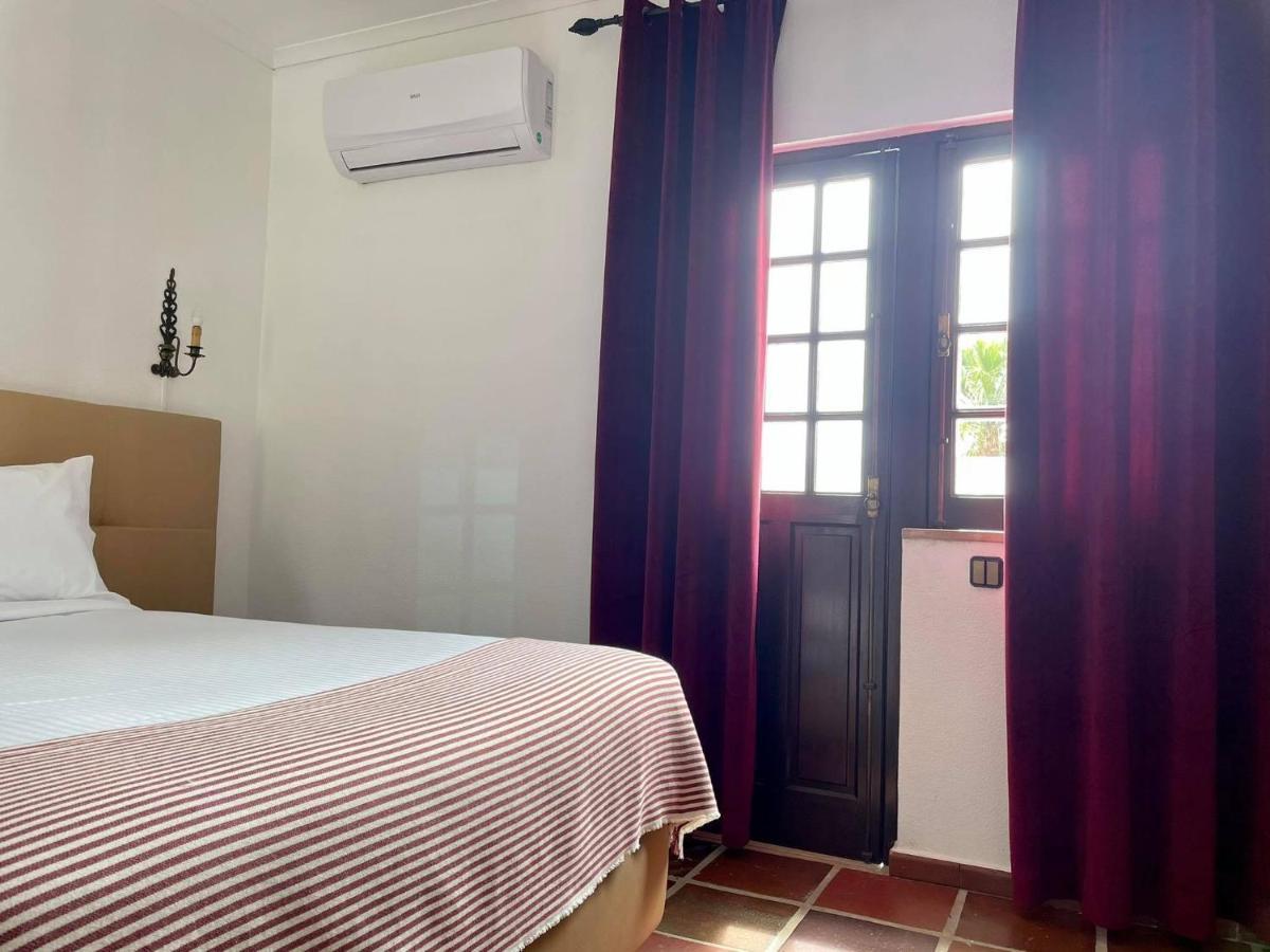 Hotel Rural A Coutada - Peniche Atouguia Da Baleia Eksteriør billede